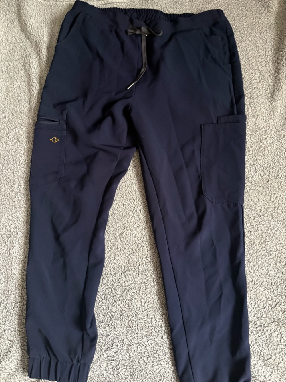 Women’s Luuna scrubs